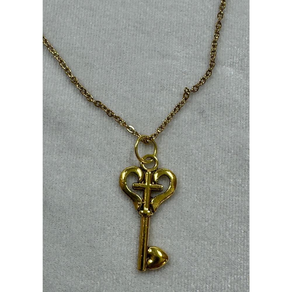 Gold Heart Key Necklace Cross Key Pendant 18-20 Inch Chain N287